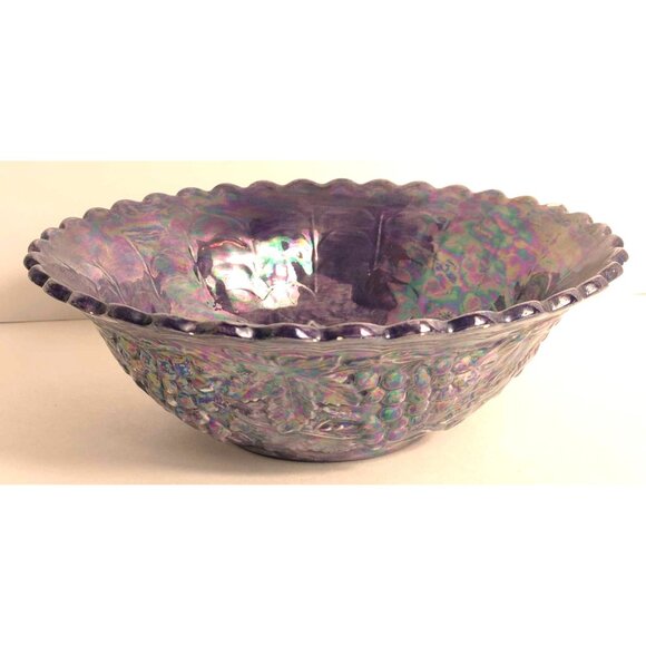 Vintage 1982 Grape & Vine Iridescent Purple Pressed Ceramic Bowl Signed - Picture 2 of 8